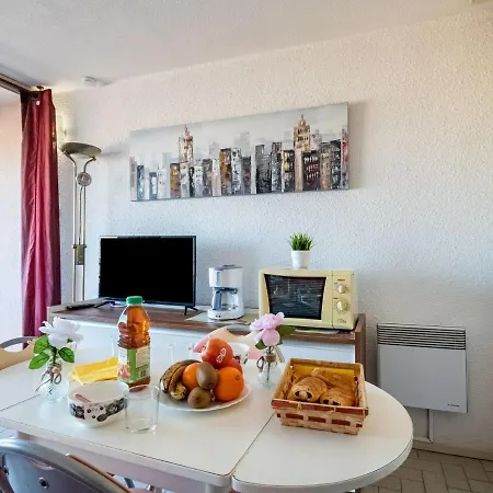 Le Lagon Bleu-1 By Interhome *