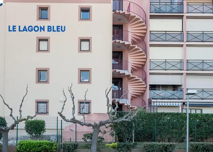 Le Lagon Bleu-1 By Interhome